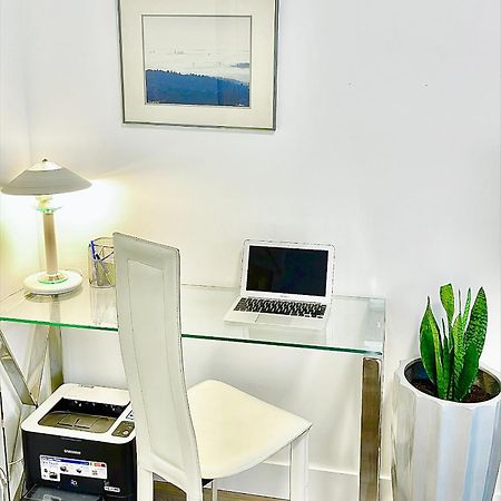 Entire New Cozy And Modern 2-Storey House แวนคูเวอร์ ภายนอก รูปภาพ