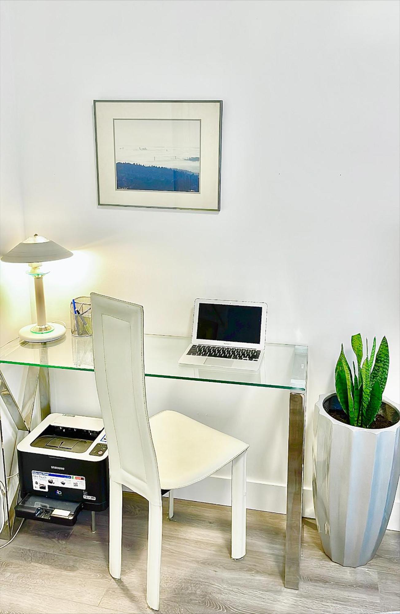 Entire New Cozy And Modern 2-Storey House แวนคูเวอร์ ภายนอก รูปภาพ